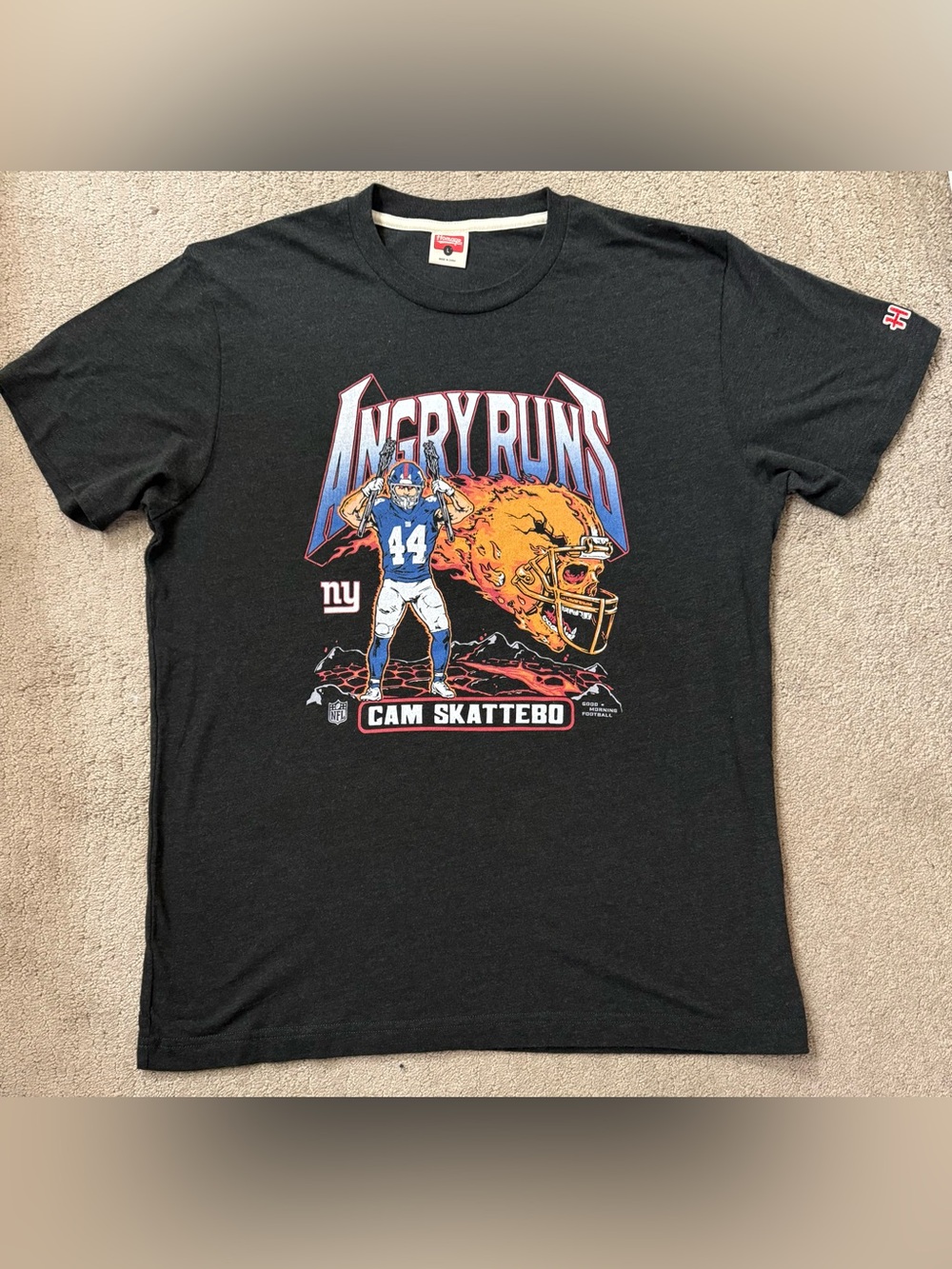 Homeage Cam Skattebo Angry Runs Tee SZ Large